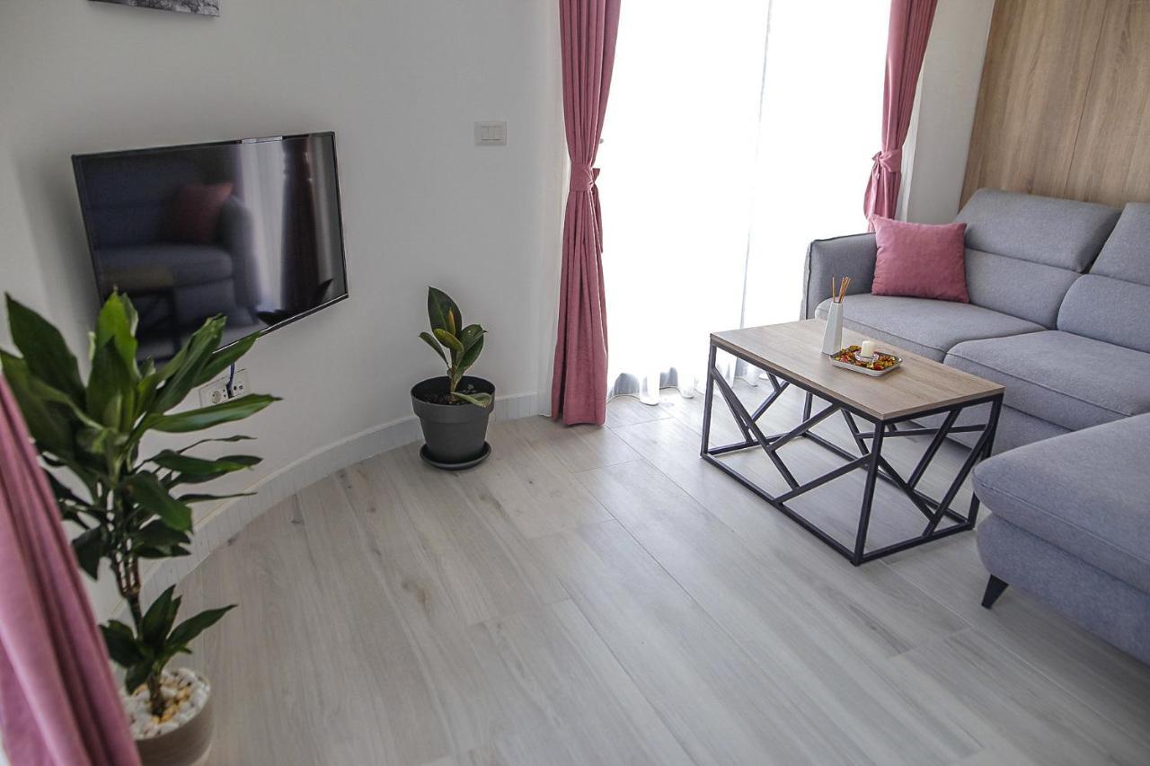 Allure Apartments Ulcinj Buitenkant foto