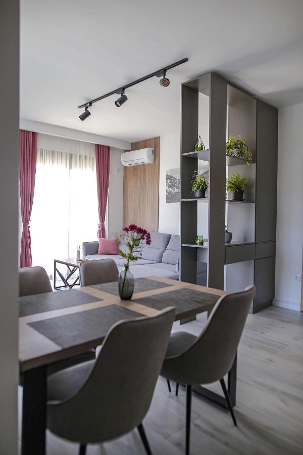 Allure Apartments Ulcinj Buitenkant foto