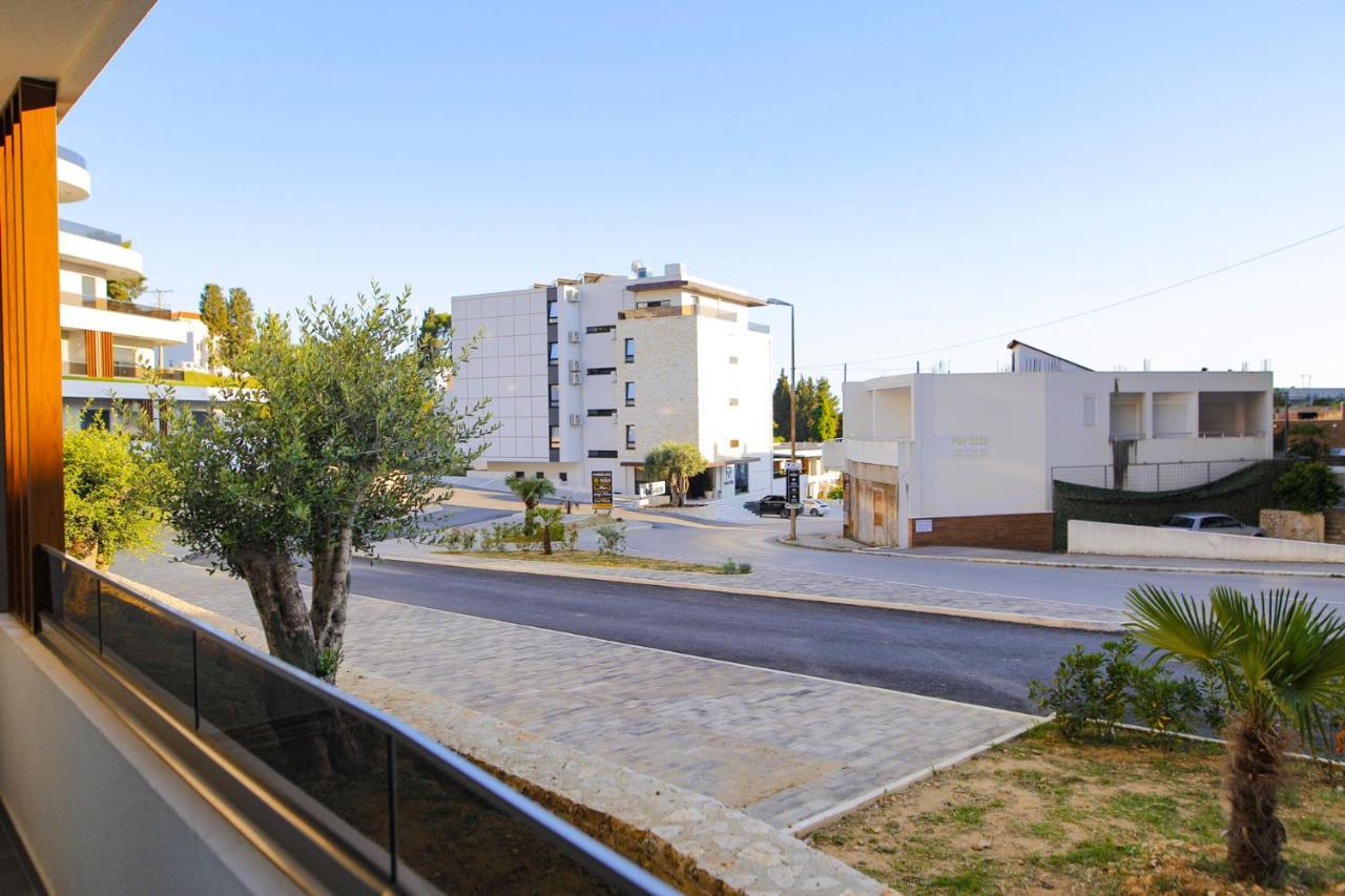 Allure Apartments Ulcinj Buitenkant foto