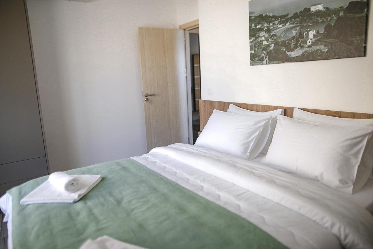 Allure Apartments Ulcinj Buitenkant foto